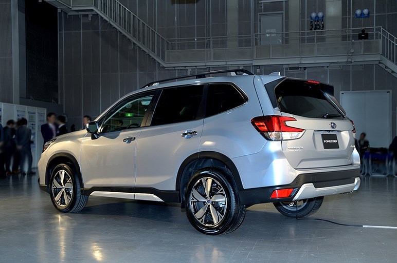 新型フォレスター