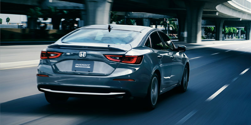 新型インサイト